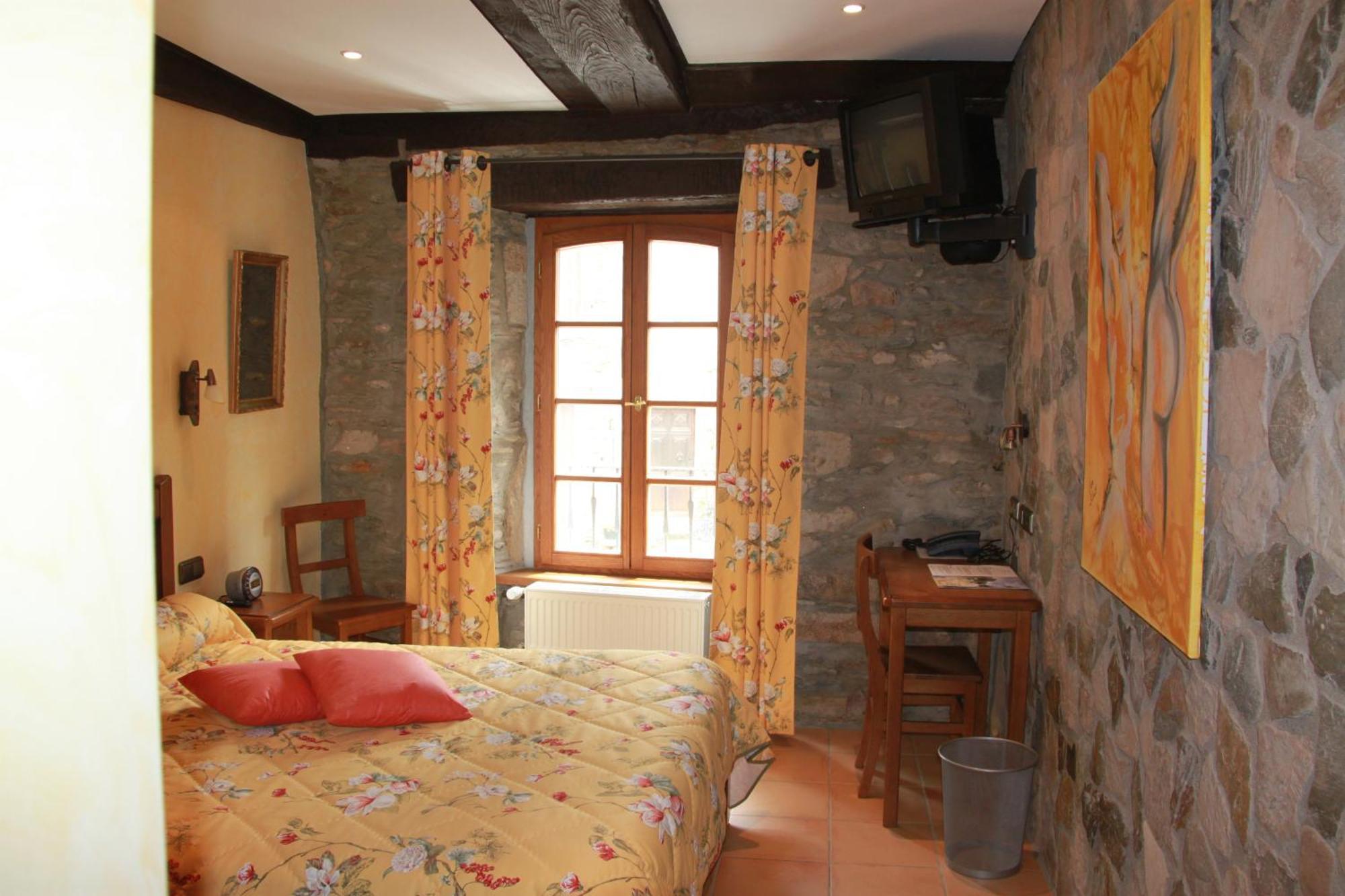 Hotel Les Magnolias Curvalle Exterior foto